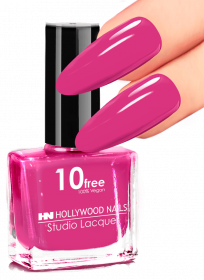 Studio Lacquer Nagellack 76 Barbiebabygirl by Yasemin